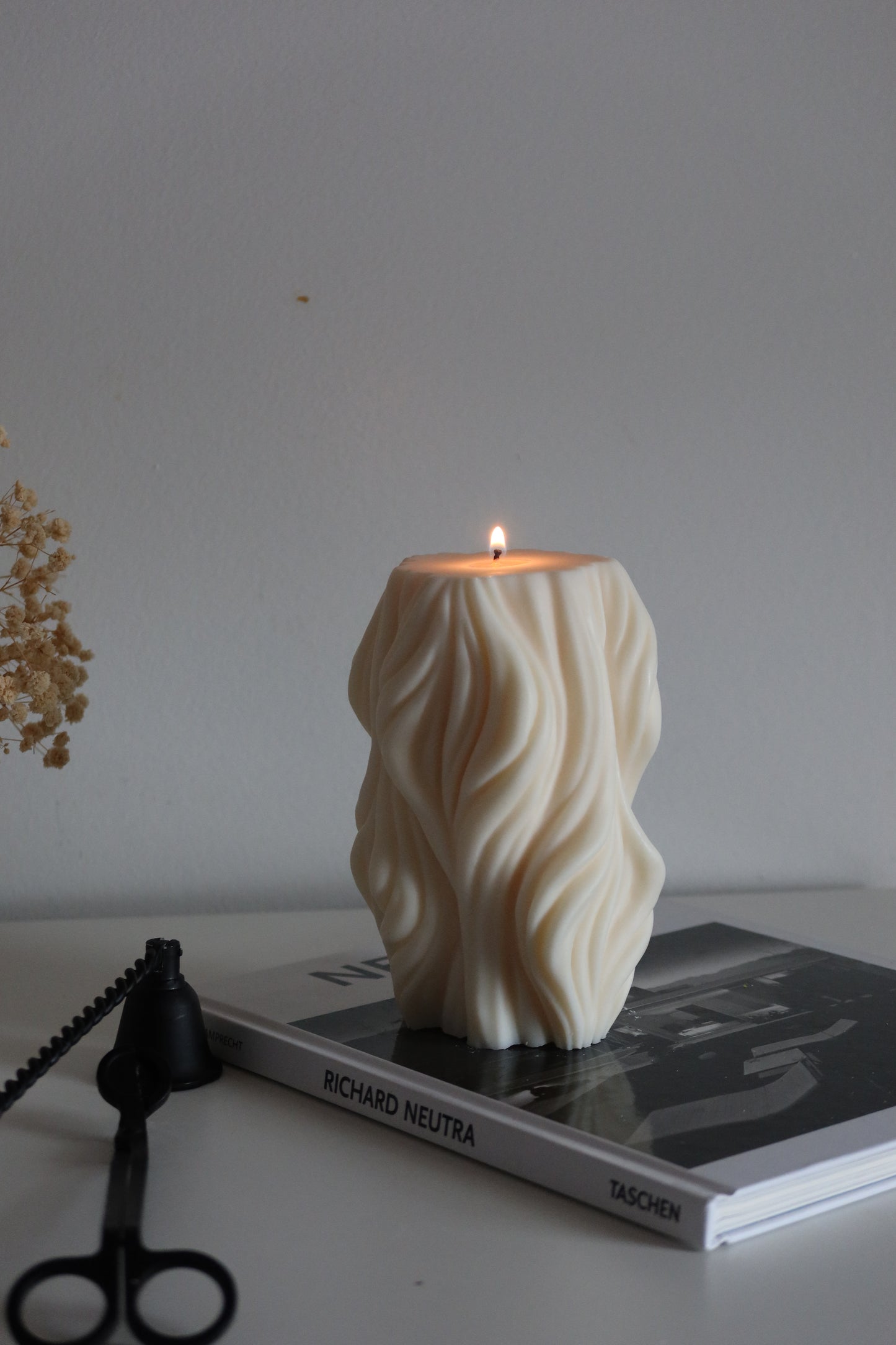 XL Abstract candle
