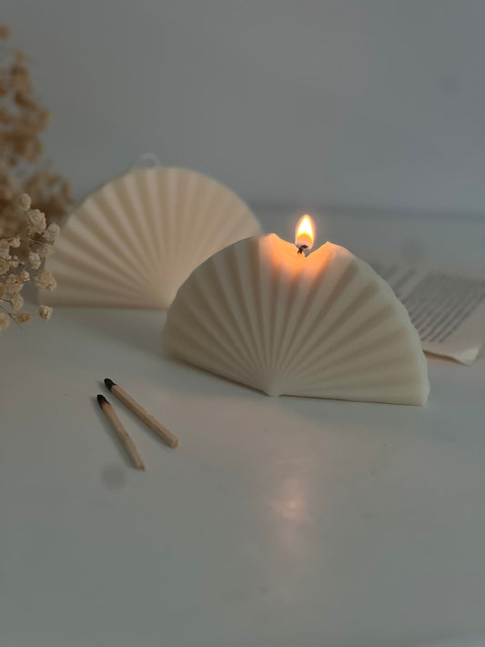 The Shell candle